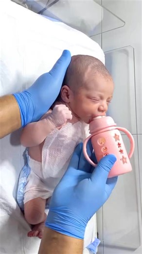 first feeding trial of newborn baby #neonatalcare #pediatric ##PediatricCare #firstbreath #cutebaby | Nurse Life