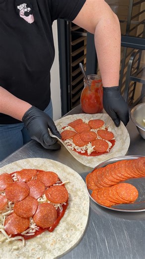 Pizza Quesadilla Loaf! All your cravings, baked into one loaf 🍕🧀 | Chefclub Network