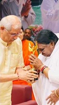 Janani Award, instituted by the Dr. APJ Abdul Kalam International Foundation, was presented to Amma