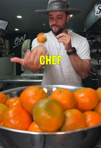 Deliciosa agüita de mandarina con Óleo Sacharum