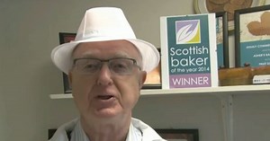 Watch TV icon Archie MacPherson commentate footie-style on his top baking recipe