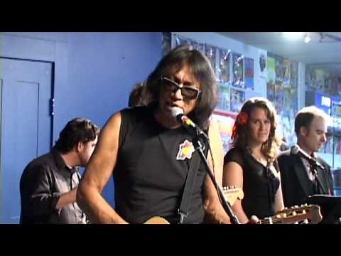 Rodriquez - I Wonder (Live at Amoeba)