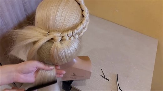 Видео Прически.Быстрая прическа.легкое плетение волос.Bridal Hairstyle.For Long Hair Tutorial Step By Step | OK.RU