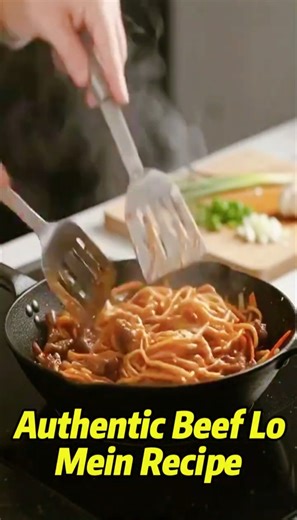 Authentic Beef Lo Mein at home in just minutes 🥢#beeflomein #easyrecipes