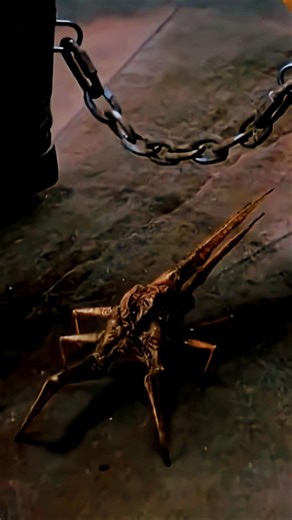 Men in Black III (2012) #Boris lets his girlfriend go into space #Movie