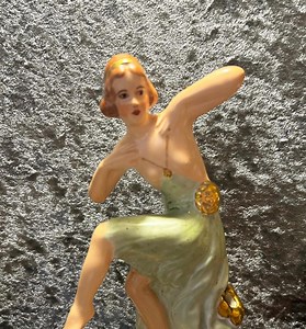 Spectacular Art Deco 30’s Golden Flapper Girl Hatpin Holder - Etsy