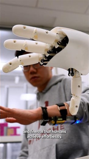 Control a robot hand with this wristband