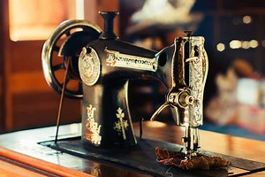 Vintage Japanese Sewing Machine Brands Value ( Identification & Price Guides)