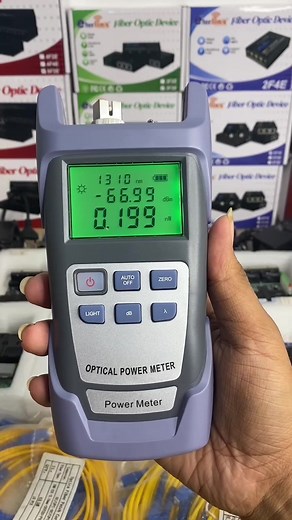 Operating a Digital Power Meter for Fiber Optics
