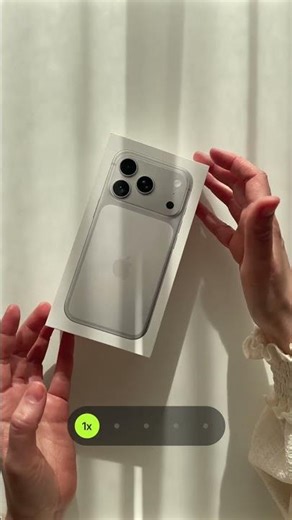 iPhone 17 Pro Unboxing Timelapse Video in Hyperlapse App