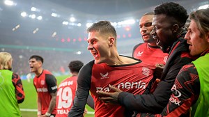 DFB Pokal: Bayer-Drama! Fans wütend über Nachspielzeit