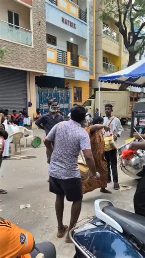 pugal band 💔❤🫂 on Instagram: "Patta satti Doll💥❤️‍🔥#bandmusic"