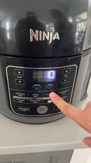 Watch NINJA Foodi OP302 9 in 1 - Tender Crisp - Honest Review! on Amazon Live