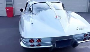 63 Split Window | The Classics