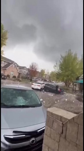 34K views · 665 reactions | Full insane hailstorm video in comments || || || || #hailstorm #giantice #extremeweather #usa #stormchasers #disaster #naturepower #viralreels #caughtoncamera #weatheralert #iceimpact #breakingnews #stormfootage | America Alerts | Facebook
