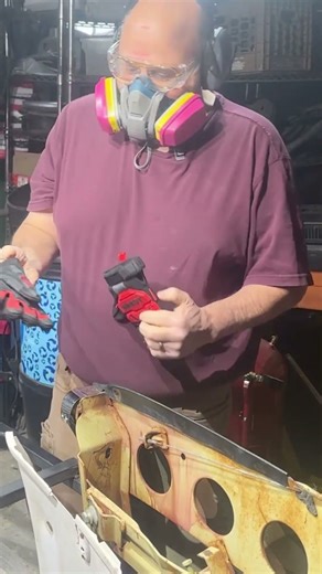 Safety Gear Mistakes - How to Choose the Right Headset & Gloves