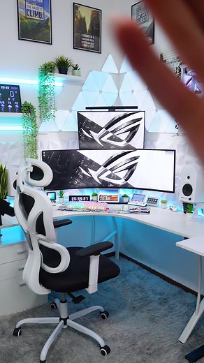 #OBSBOT_Tiny2: Def better then a laptop webcam🕶 📸: leonistech (IG) #OBSBOT #webcam #4kwebcam #AITracking #streamers #desksetup #worksetup #videocalls #streamingtips #liveproduction | OBSBOT_Official