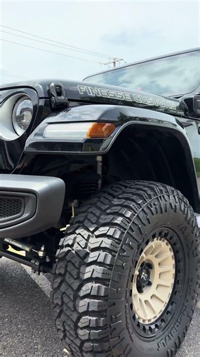2023 Jeep Wrangler 4xe Gets the Ultimate Build! 🔥 Lift, 35s, Ceramic Coating & More