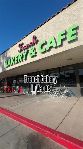 @Délices Gourmands is such 🔥🔥🔥 bakery!!! I filmed this over a year ago and never posted it 😅🤣 now I wanna go back #vegaslocal #vegasfood #vegastiktok #vegasbakery #frenchbakery