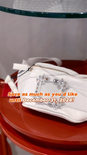 100 reactions | Get ready to SPLURGE! Get 10% off on bags, accessories & fragrances in Corso Como 88! Visit them in One Ayala & Ayala Malls The 30th to check out their amaZing collection of authentic luxury products. Just open your ZING app and show your ZING profile page to avail of discount! Not yet a ZING member? Join now for even more exclusive deals and rewards from Ayala Malls! | Ayala Malls | Facebook