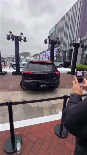 china's suspension Technology is Year Ahead - 4 Wheels Independent Steering Explaind #shorts