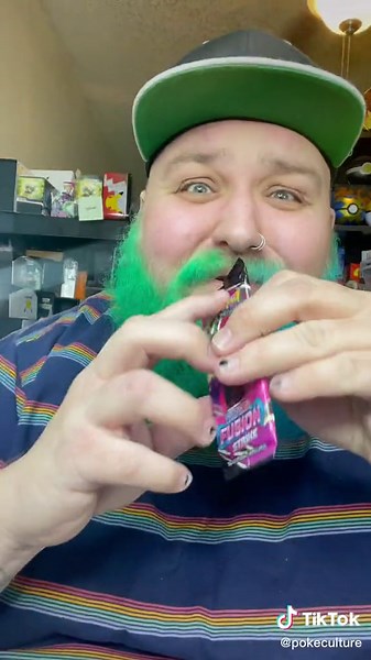 Pikachu V Box no adver #pokemonworthit