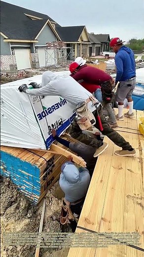 Toppling Bundled Timber: How Coordinated Force Safely Moves Stacked Wood