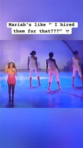 Mariah Carey forgetting the lyrics after watching some bad choreography #mariahcarey #choreography