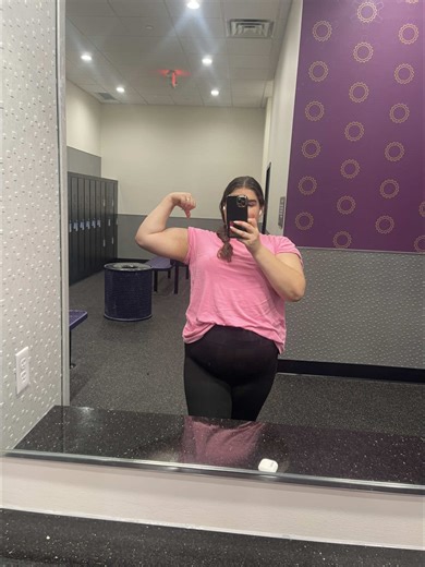 I’m shaking hahaha #jewishgirl #gymtok #like #blowthisupforme #workout @Planet Fitness @tate mcrae