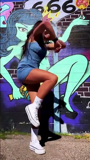 Drake Money in the Grave Remix 🔥 Shuffle Dance Music Video 2022 on a viral TikTok Song