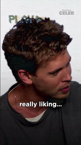 Austin Butler and Zoë Kravitz Take The Co-Star Test #AustinButler #ZoeKravitz