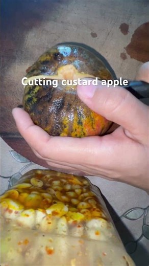 How to eat custard apple