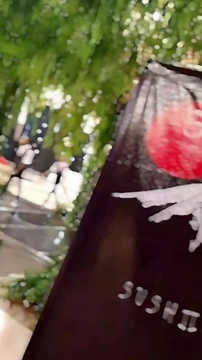 let's enjoy your sushi 🙆‍♂️🥑🍱🍣 #sushiparty #sushifujiyama #kediripride #jemberpride #bwipride #yukbanyuwangi #jemberkuliner #kedirikuliner