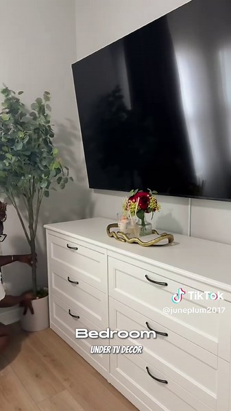 Stylish Bedroom Decor Ideas with IKEA Furniture