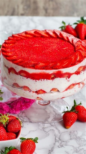 Tatyana Nesteruk | A beautiful and delicious no-bake strawberry dessert for Valentine's Day! My easy strawberry tiramisu is made with lady finger cookies... | Instagram