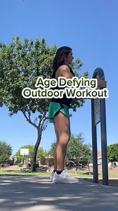 Ditch the gym and discover the freedom of outdoor workouts! Outdoor workouts are suitable for all fitness levels, offering a flexible and adaptable setting.Whether you're a beginner or a seasoned athlete, outdoor spaces let you customize exercises, adjust intensity, and explore various terrains, making them an enjoyable and beneficial choice for everyone . Text "outdoor" for the FULL workout And then share this with a friend👉🏼Optional: I am wearing a 12 lb weighted vest.Not recommended for beg