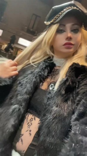 Video di Stella ⭐️ (@sabrynastella) con suono originale - Charles