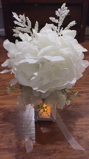 DIY Wedding Pew Decorations!!!🤍#diyweddingdecor #weddingspecial #diywedding #wedding #diyspew #churchdecor