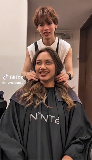 Honey Blonde Highlights on Chestnut Brown Hair