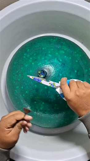 Asmr Gallery on Instagram: "Asmr video balloon vs Fork popping balloon video #asmr #satisfiying #balloons"