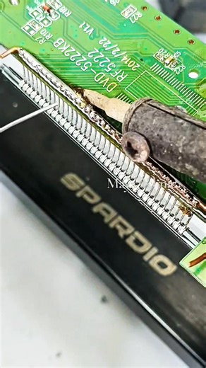 Simple way to remove the display screen #idea #display #remove #mechaniclife #job #this | Suyadi Maya Tehnic