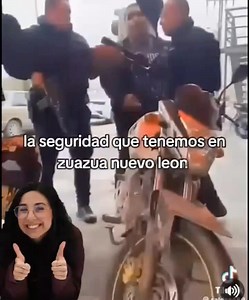 Policias de la patrulla 109 de Zuazua N. L., se roban motocicleta, en un inicio indicaban que tenía reporte de robo pero los testigos refieren que en ningún momento revisaron número de serie. A esto, son policías de seguridad pública y no tránsitos, la prepotencia, y el robo del vehículo quedó registrado en video. Esta semana estaremos cerrando con la exhibición de las corruptelas del municipio de Zuazua N. L. Cobros de piso a comerciantes, cuotas que tiene que pagar los policías por andar en pa