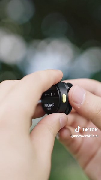 Our new lightweight and ultra-long range noise reduction microphone is here! #neewer #microphone #lightweight #wirelessmicrophone #noisereduction #smartphone #audio #android