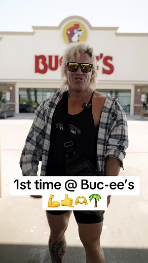 First Time at Buc-ee's: Fun Texas Road Trip Stop!
