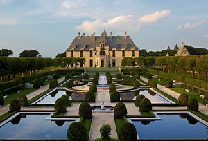 You Can Tour This Stunning, 100-Year-Old French Chateau Just Over An Hour From NYC