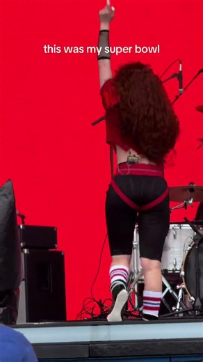 hangout fest chappell roan u will always be famous video via @aaron.anderson #superbowl202