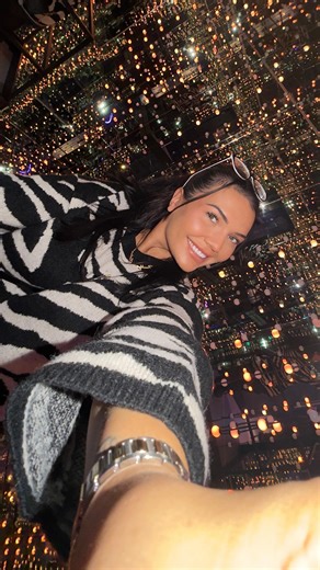 A m b e r ♡ on Instagram: "Eat the damn grapes 🍇 After losing my way for so long, I finally found a life that feels gentle❤️ Real love. A safe home. Good job and actual happiness. This year healed parts of me I thought were broken 🤍 Someone said to me to eat 12 grapes sat under the table on new years eve for some good luck for the new year, i am sooo glad i listened ✨"