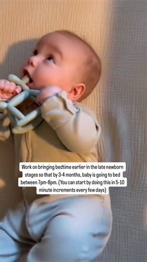 Stepping into parenthood often means navigating baby sleep with little to no guidance. We learn as we go—through trial and error. Did you know that while 50% of sleep is driven by nature, the other 50% is shaped by what we do? The good news? You can start supporting your baby’s sleep from day one! Here are a few key steps to help lay a strong sleep foundation early on. I guide parents through all of this in my step-by-step sleep programs, designed to be age-appropriate and tailored to your baby’