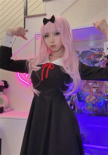 chika is a big guy 😤 #chika #kaguyasamaloveiswar #cosplay #chikafujiwara #chikadance