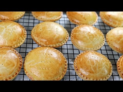 THE BEST CHICKEN PIE RECIPE| HOW TO MAKE CHICKEN PIE | SISI JEMIMAH